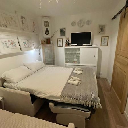 Charming Air-Conditioned One-Bedroom 150M From Cavaliere Beach 勒拉旺杜 外观 照片