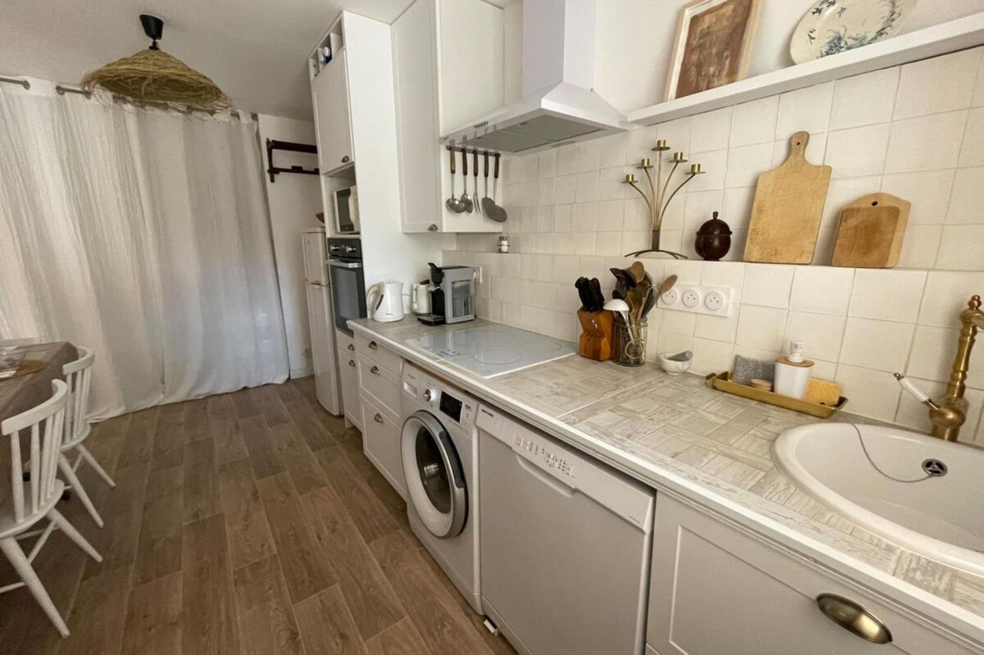 Charming Air-Conditioned One-Bedroom 150M From Cavaliere Beach 勒拉旺杜 外观 照片