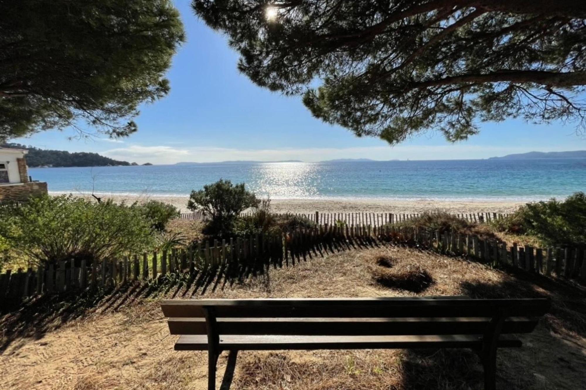 Charming Air-Conditioned One-Bedroom 150M From Cavaliere Beach 勒拉旺杜 外观 照片