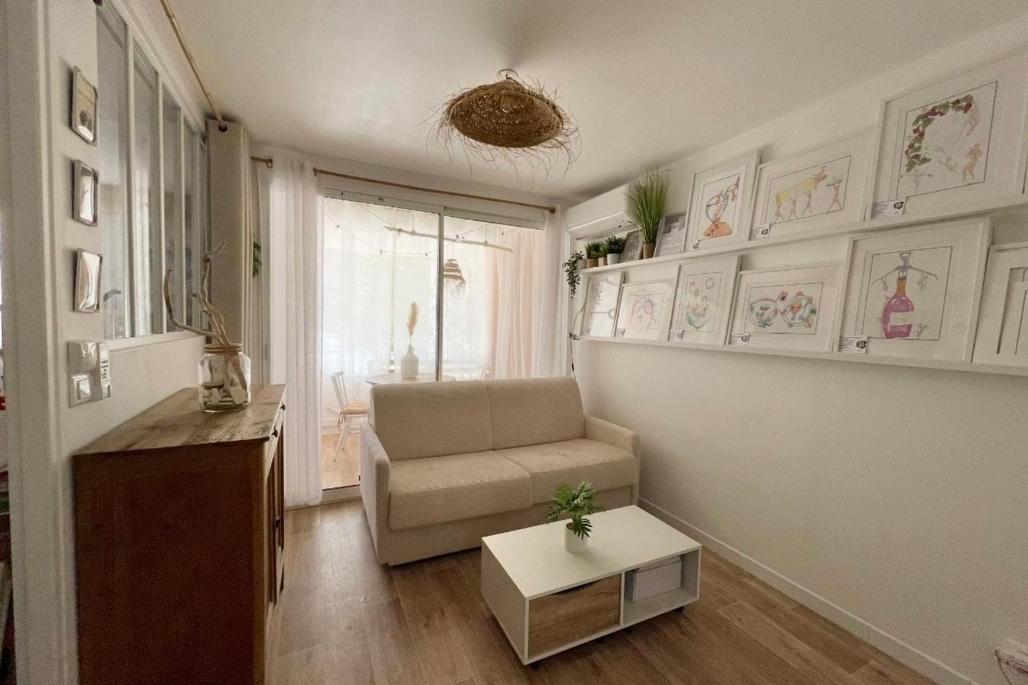 Charming Air-Conditioned One-Bedroom 150M From Cavaliere Beach 勒拉旺杜 外观 照片